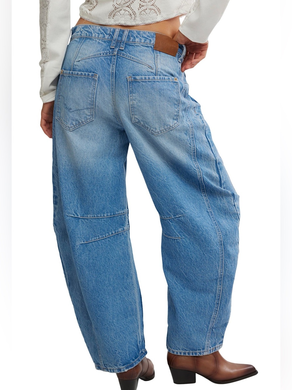 We the Free (NWT) Good Luck Mid Rise Barrel Leg Jeans - Picture 2 of 10